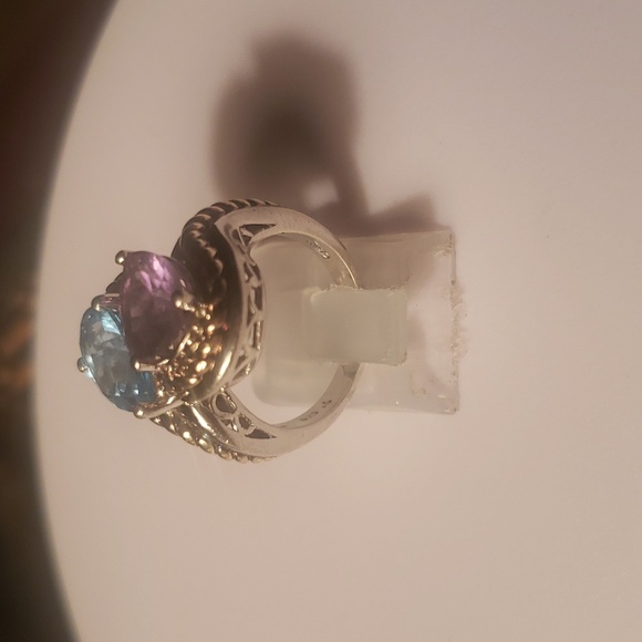 Stunning and rare Estate Victoria Wieck Swiss Blue Topaz & Amethyst Ring - Picture 3 of 9